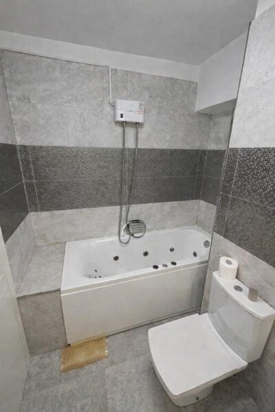 Unirii, Rond Alba Iulia,